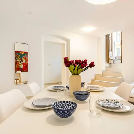 Sleek Design In Trendy Mitte